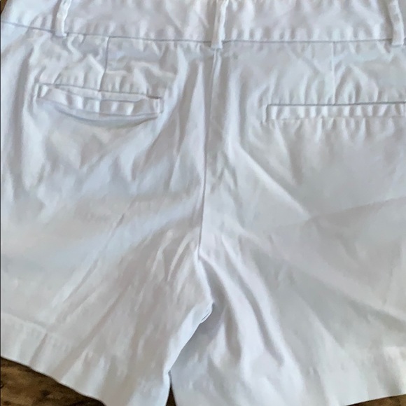 Shorts - Picture 3 of 3